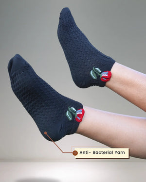 Rose Knitted Ankle Socks (4 COLORS) Mikado