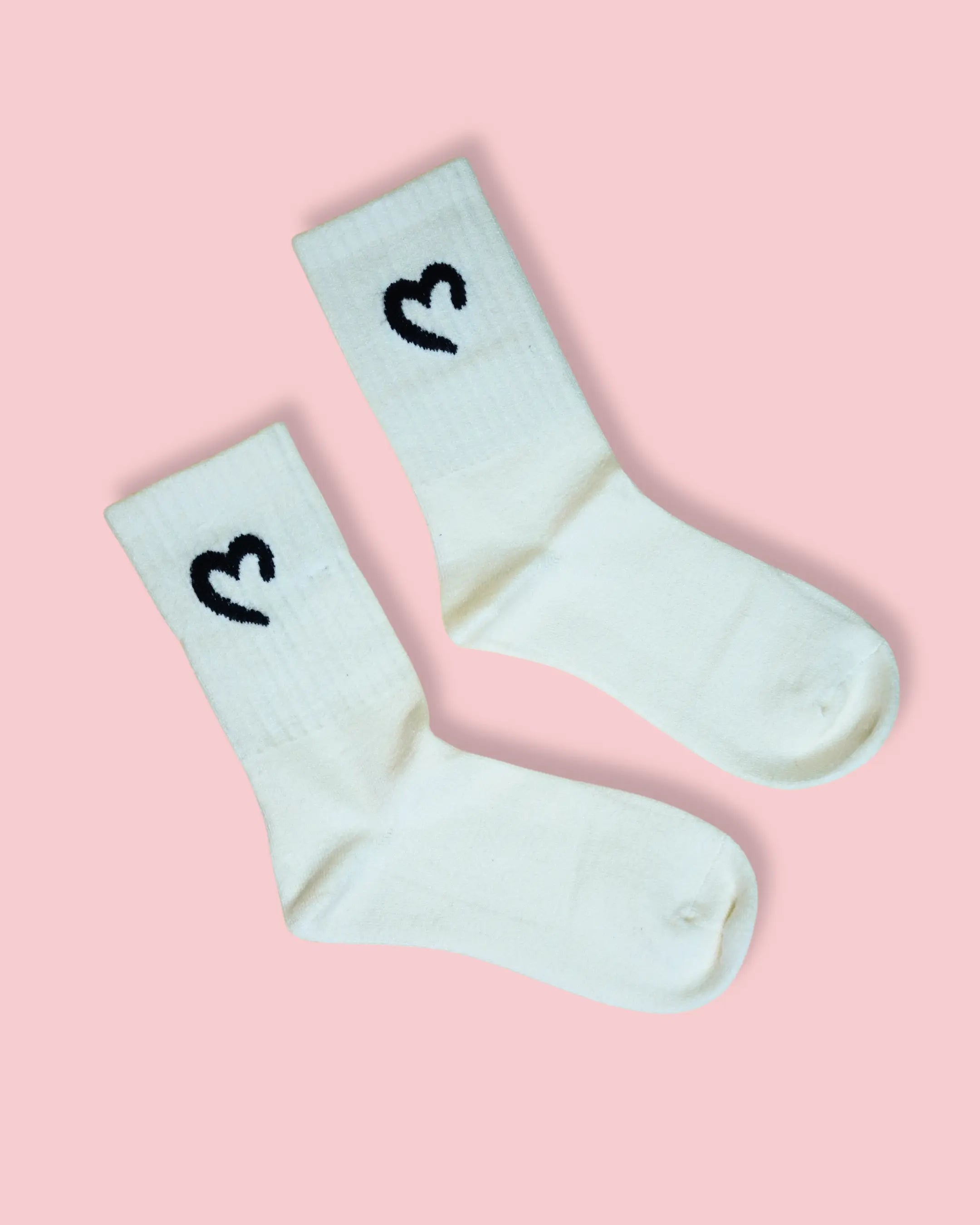 Candy Heart Crew Socks For Women Mikado