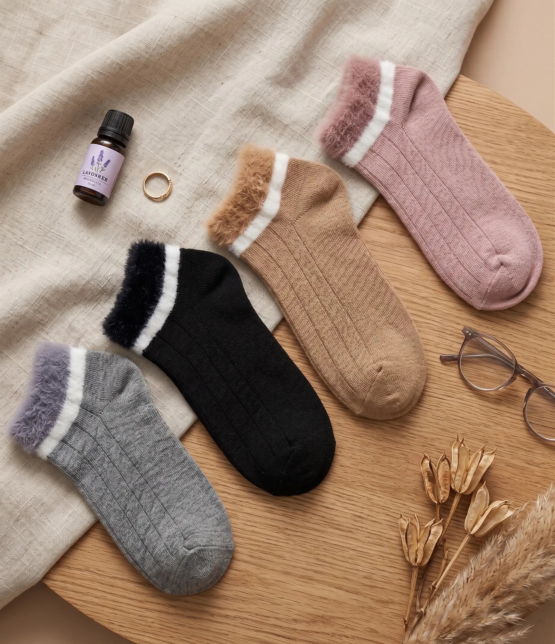 Furr Wollen Ankle socks (Free Size) Mikado
